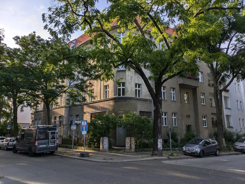 Attraktive 1-Zimmer-Wohnung mit Balkon in Steglitz — photo 1